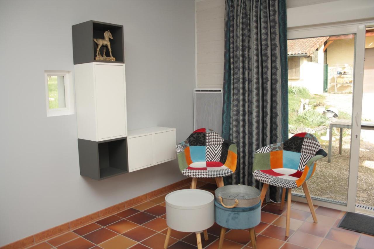 Bed and Breakfast Repos Chez Margot Fajoles Exterior foto